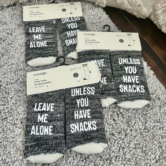 Ladies Crew Socks - Lot of 3 - BRING SNACKS, Fun/Novelty NWT - Picture 2 of 10
